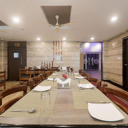 Townhouse Dj Grand Hotel Tirupati Luaran gambar
